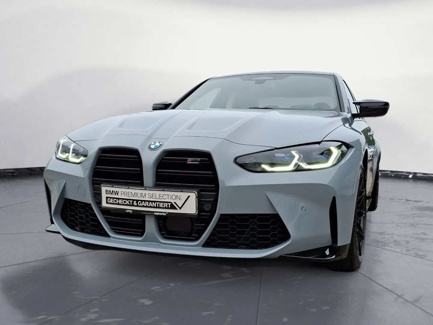 BMW M3 Competition M xDrive Driving Assistant