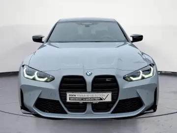 BMW M3 Competition M xDrive Driving Assistant