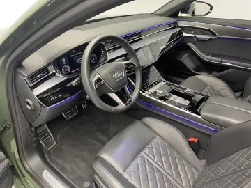Audi S8 4.0 TFSI quattro Pano + OLED Klima