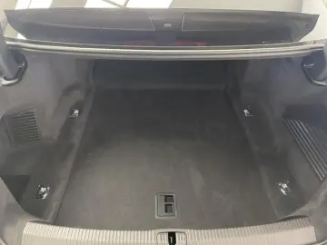 Audi S8 4.0 TFSI quattro Pano + OLED Klima