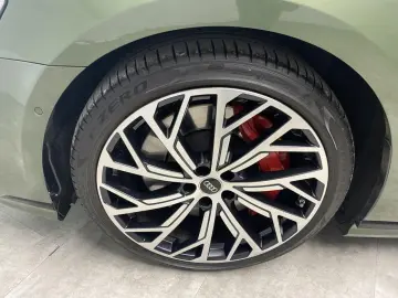 Audi S8 4.0 TFSI quattro Pano + OLED Klima