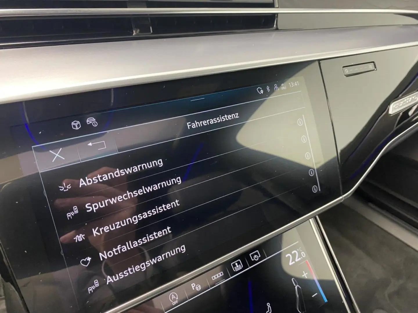 Audi S8 4.0 TFSI quattro Pano + OLED Klima