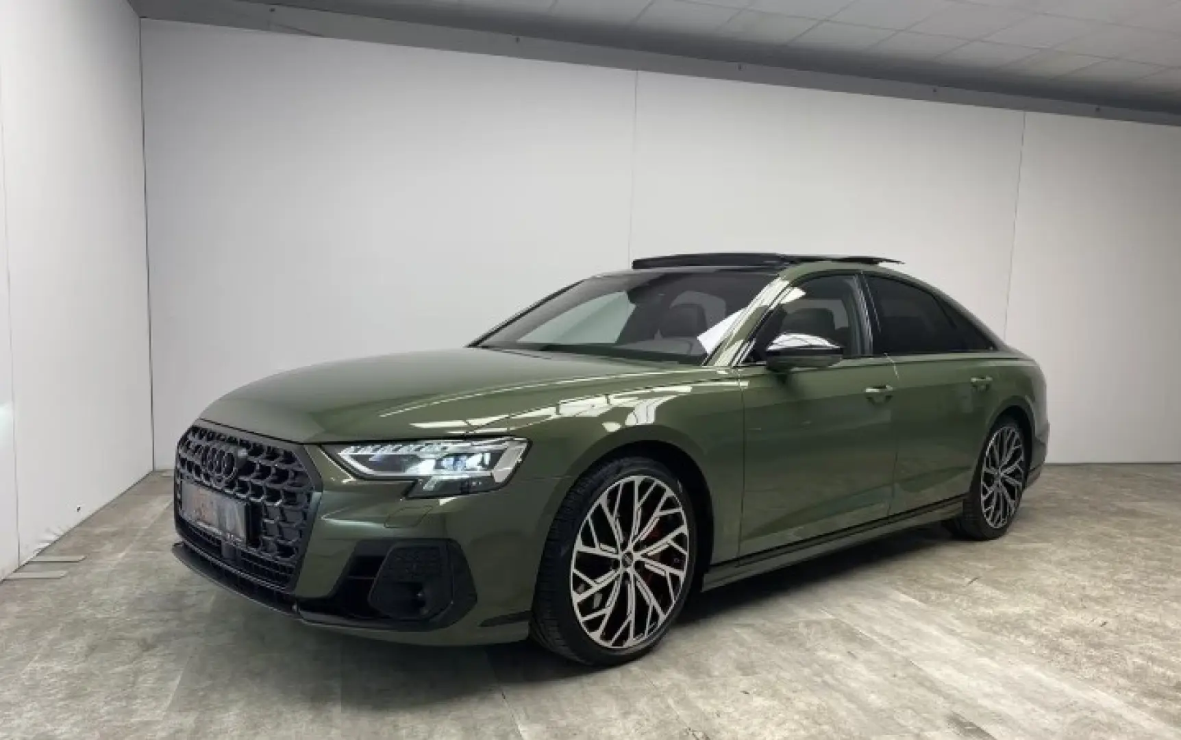 Audi S8 4.0 TFSI quattro Pano + OLED Klima