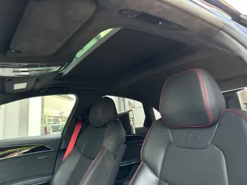 AUDI S8 4.0TFSI QUATTRO PANO HUD LASER TV 360° B&O