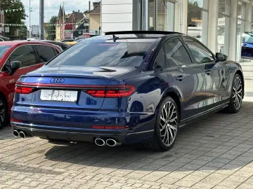 AUDI S8 4.0TFSI QUATTRO PANO HUD LASER TV 360° B&O