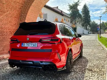 BMW X5 M50