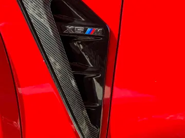 BMW X5 M50