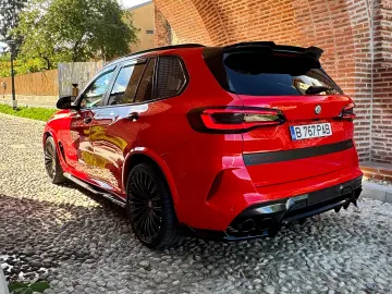 BMW X5 M50