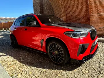 BMW X5 M50