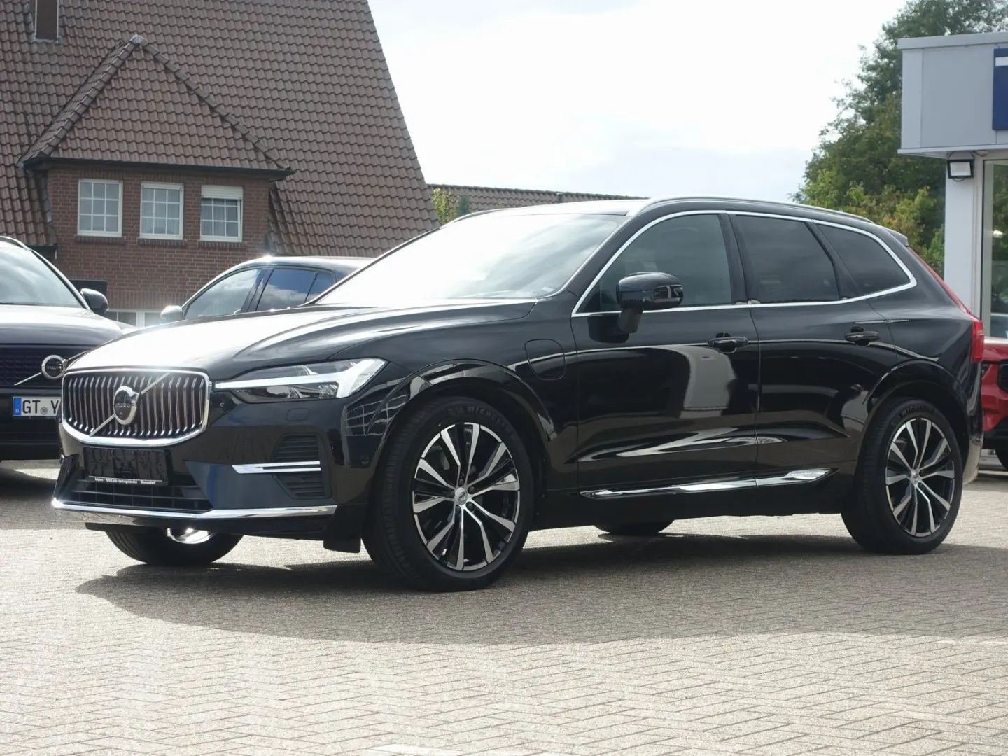 XC60 T6 AWD Plus Bright HEICO-Umbau Pano BLIS