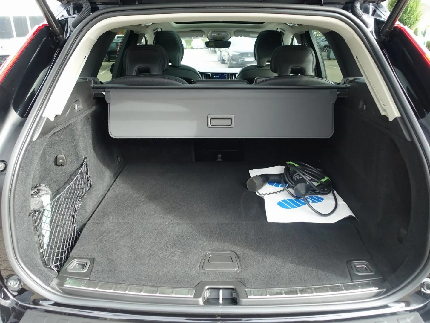 XC60 T6 AWD Plus Bright HEICO-Umbau Pano BLIS