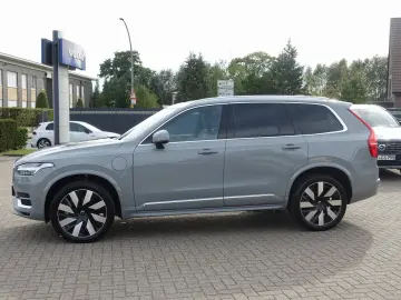 XC90 T8 Plus Bright AWD HeadUp/Pano/B&W/AHK/Four