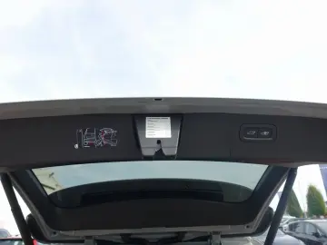 XC90 T8 Plus Bright AWD HeadUp/Pano/B&W/AHK/Four