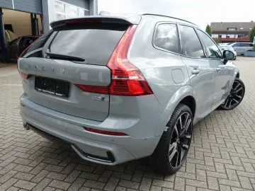 XC60 Ultra B5 AWD Dark Massage B&W 360  Pano
