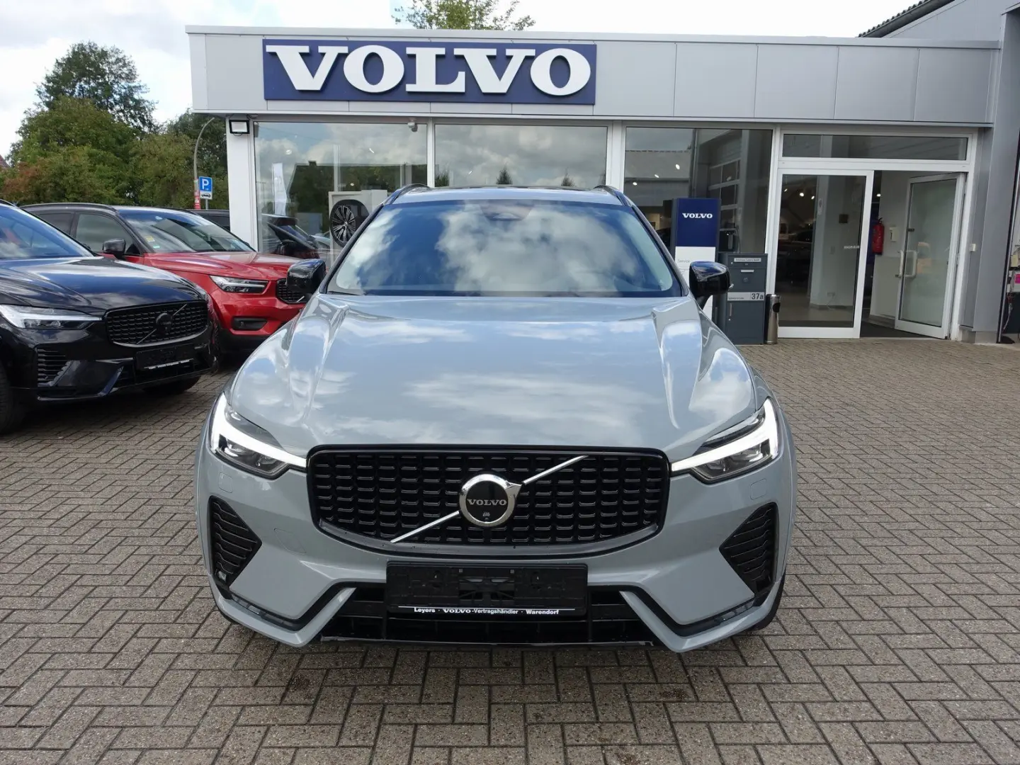 XC60 Ultra B5 AWD Dark Massage B&W 360  Pano