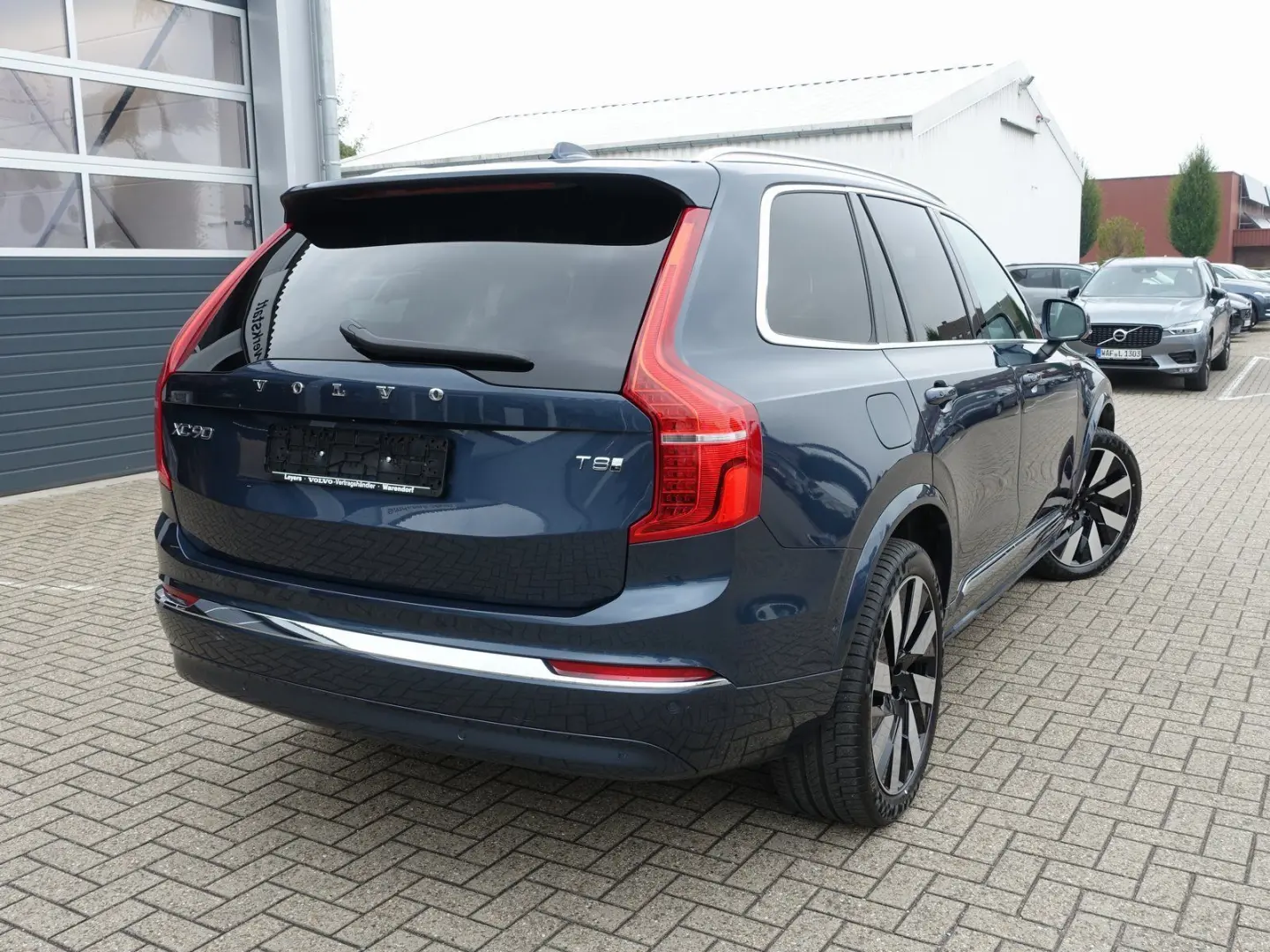XC90 Ultra T8 AWD/FourC/360°/H&K/Pano/Head-Up