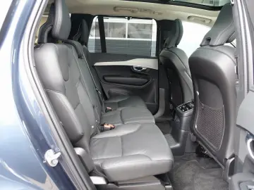 XC90 Ultra T8 AWD/FourC/360°/H&K/Pano/Head-Up