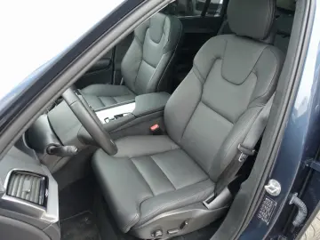 XC90 Ultra T8 AWD/FourC/360°/H&K/Pano/Head-Up