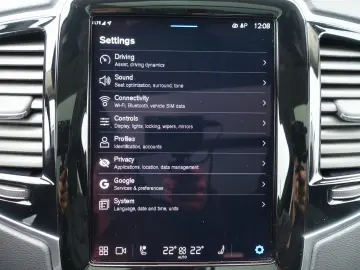 XC90 Ultra T8 AWD/FourC/360°/H&K/Pano/Head-Up