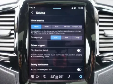 XC90 Ultra T8 AWD/FourC/360°/H&K/Pano/Head-Up