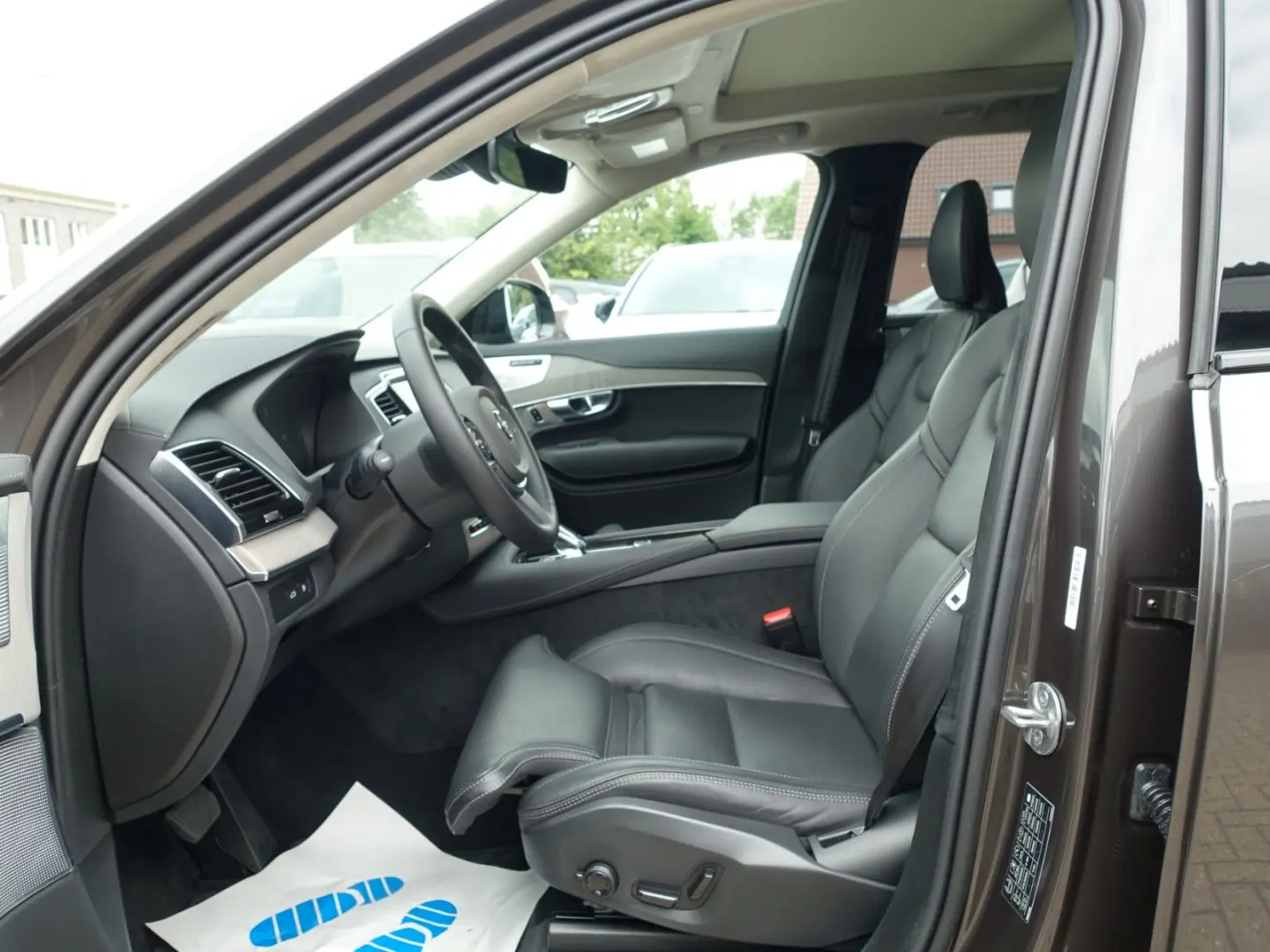 XC90 Ultra Dark T8 AWD Recharge B&W/PANO/MASSAGE
