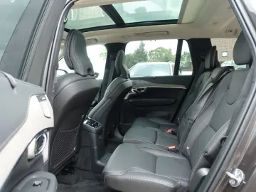 XC90 Ultra Dark T8 AWD Recharge B&W/PANO/MASSAGE