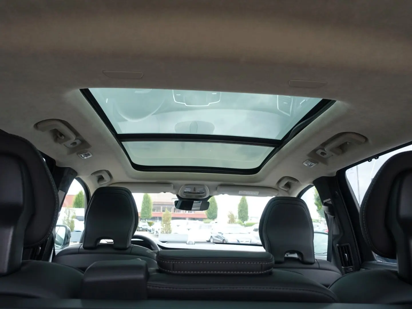 XC90 Ultra Dark T8 AWD Recharge B&W/PANO/MASSAGE