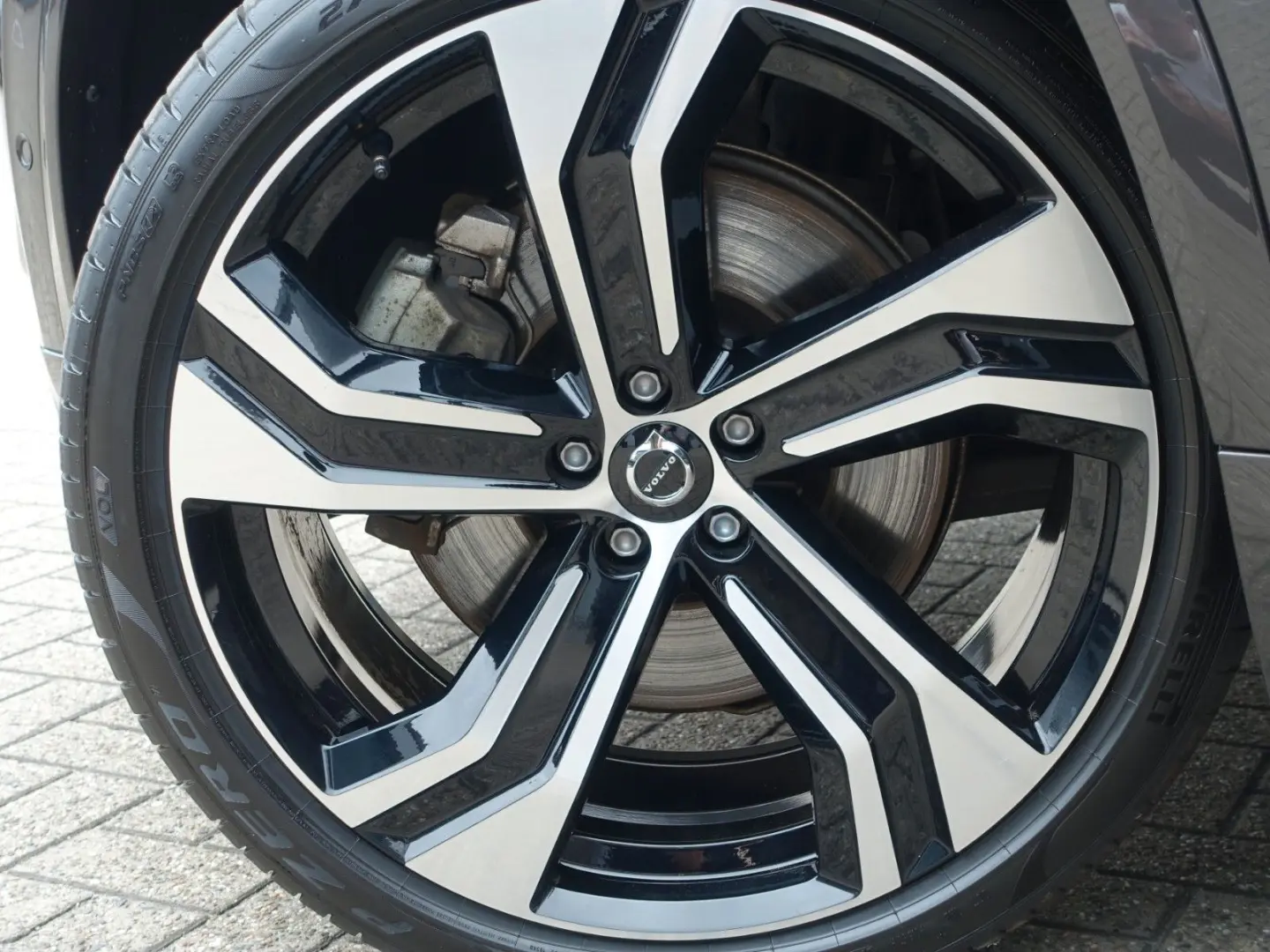 XC90 Ultra Dark T8 AWD Recharge B&W/PANO/MASSAGE