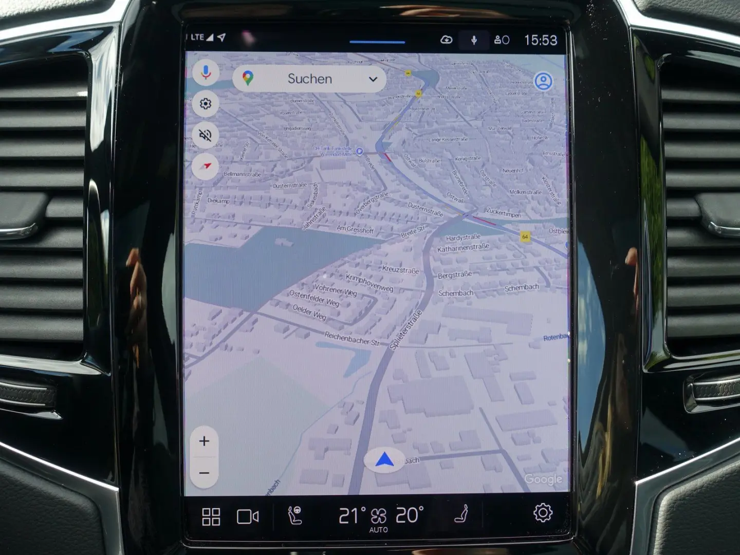 XC90 Plus T8 AWD Plug-in Hybrid PANO/HUD/B&W/AHK