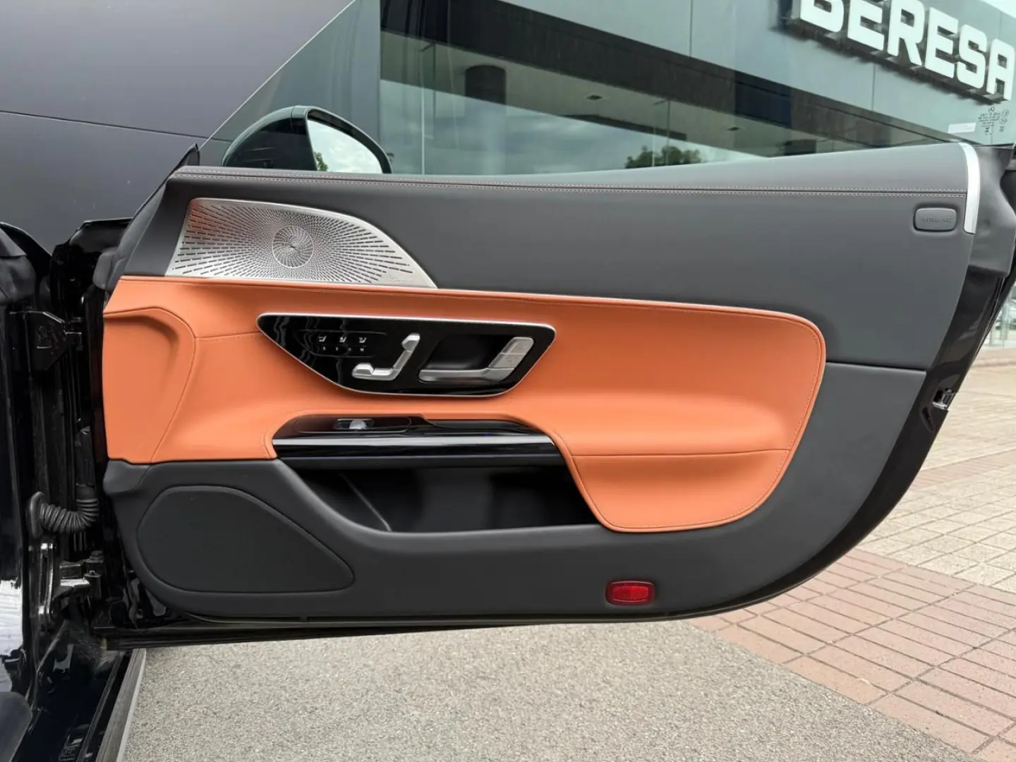 SL 43 AMG Distronic HA-Lenkung Massage HUD 360