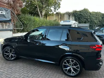 X5 xDr30d M Sport Pro PANO*M-Sitze*Sitzkl*AHK