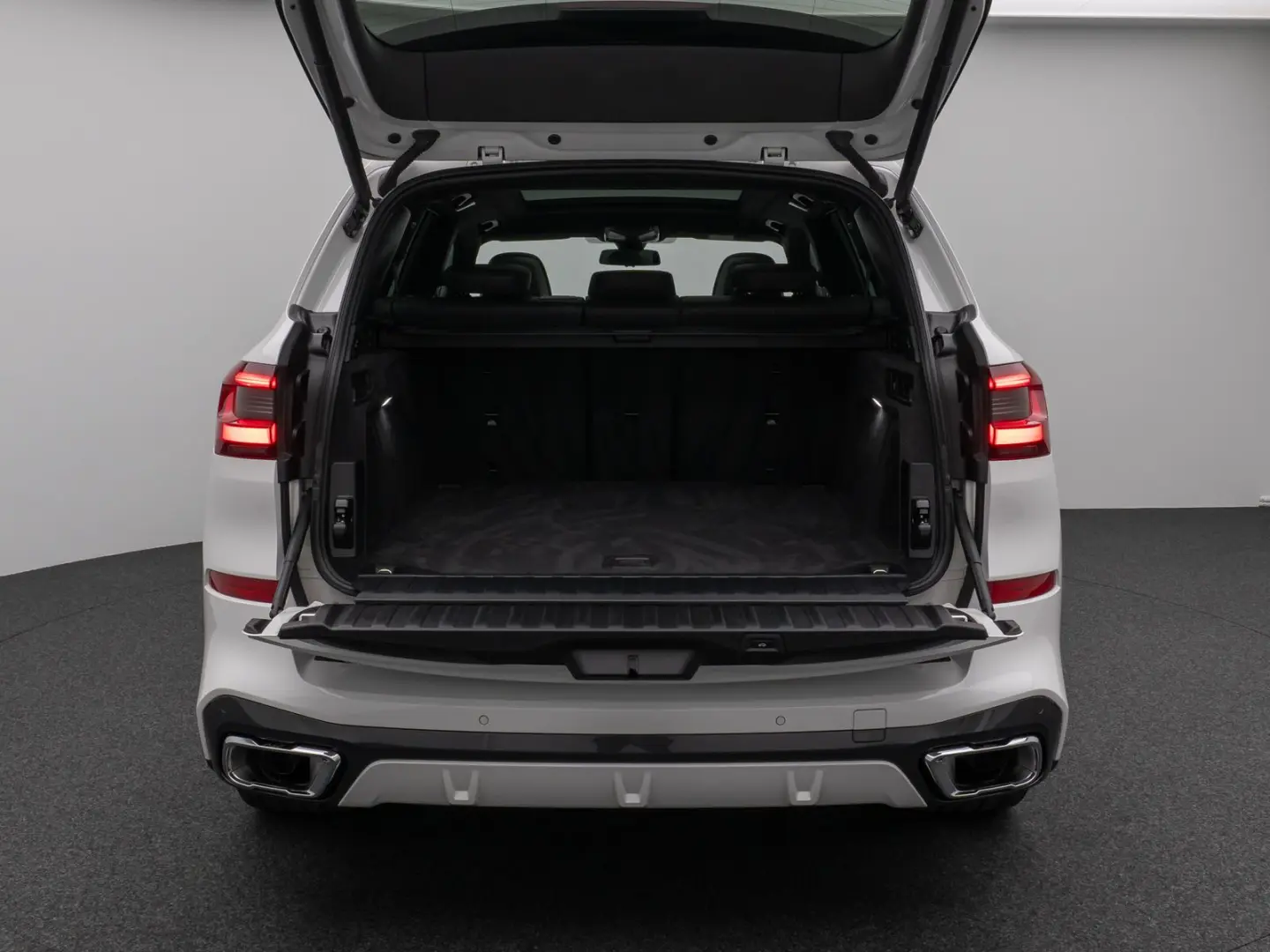 X5 xD30d M Sport 360°Panorama Laser HUD DAB HiFi