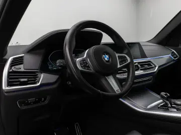 X5 xD30d M Sport 360°Panorama Laser HUD DAB HiFi