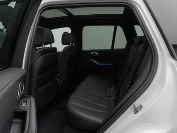 X5 xD30d M Sport 360°Panorama Laser HUD DAB HiFi