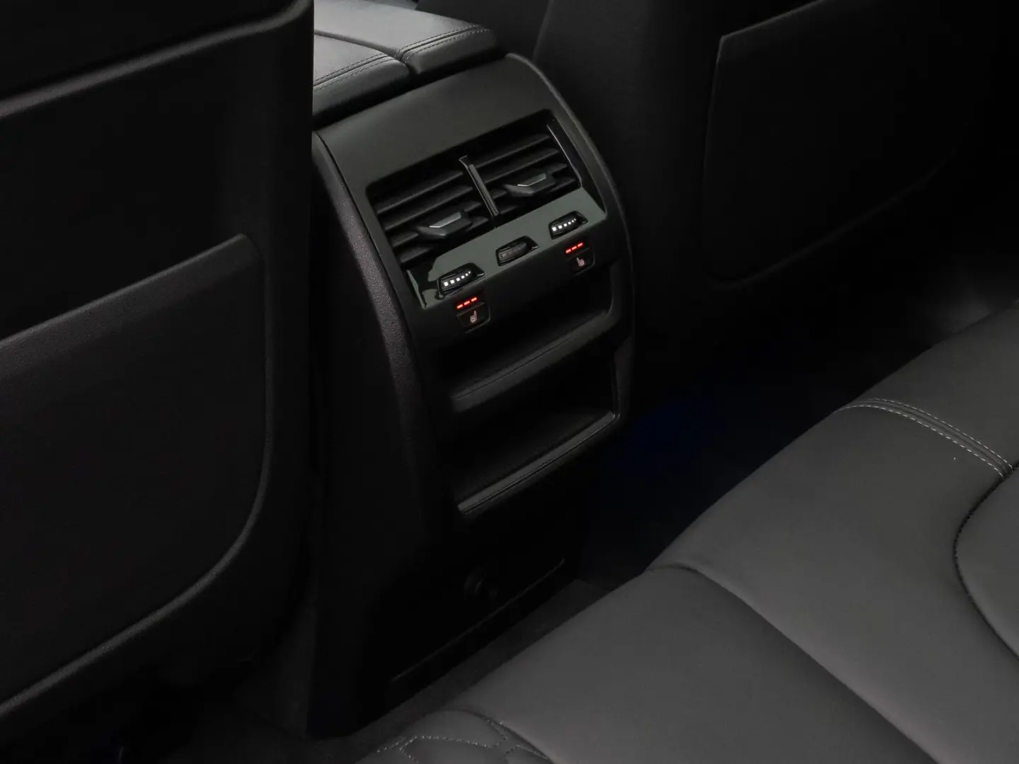 X5 xD30d M Sport 360°Panorama Laser HUD DAB HiFi