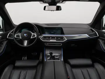 X5 xD30d M Sport 360°Panorama Laser HUD DAB HiFi