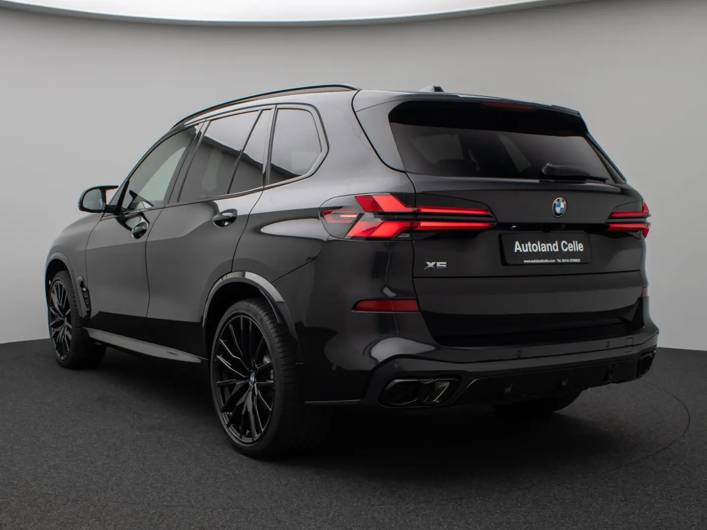 X5 M60i Panorama 360  B&W SoftCL Massage 22Zoll