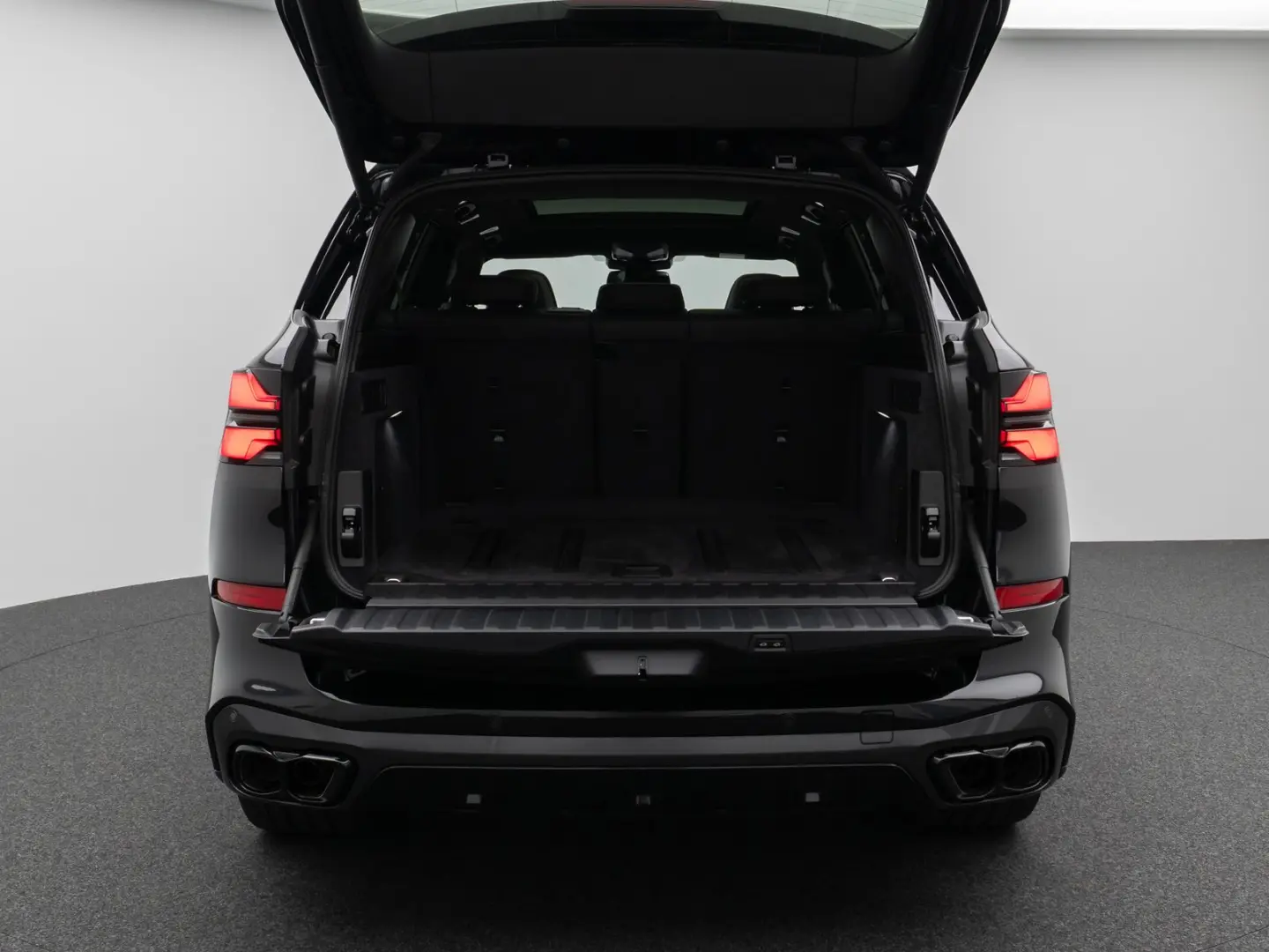 X5 M60i Panorama 360  B&W SoftCL Massage 22Zoll