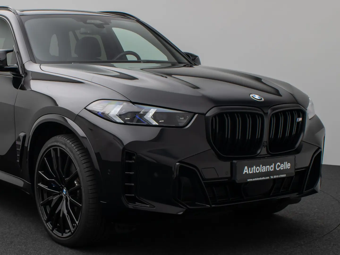 X5 M60i Panorama 360  B&W SoftCL Massage 22Zoll