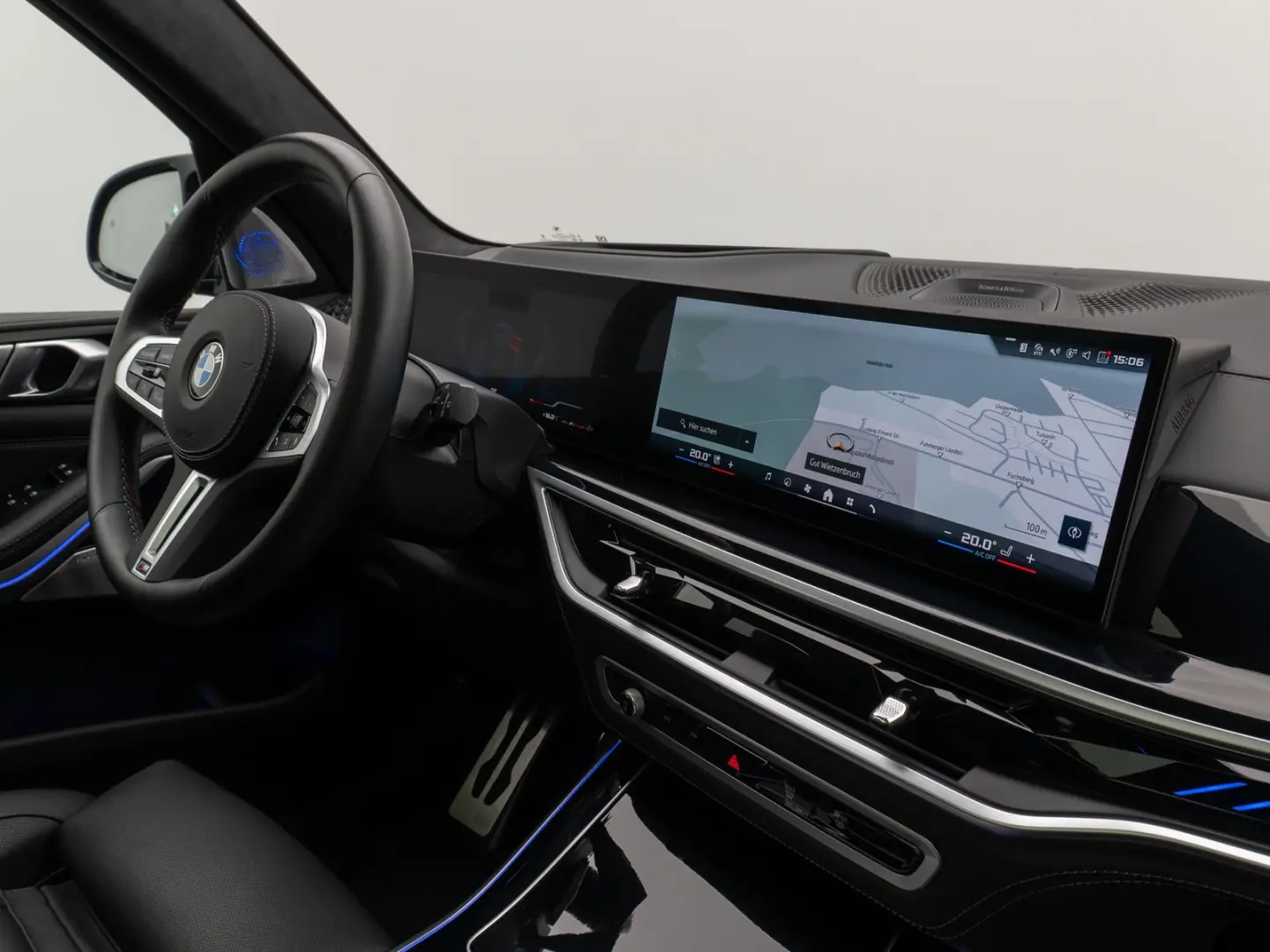 X5 M60i Panorama 360  B&W SoftCL Massage 22Zoll
