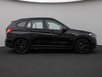 X1 xD25e SportLine Panorama HUD DAB Parkassist