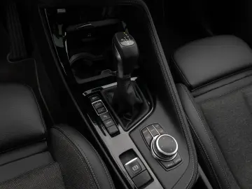 X1 xD25e SportLine Panorama HUD DAB Parkassist