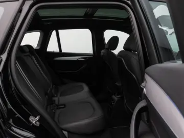 X1 xD25e SportLine Panorama HUD DAB Parkassist