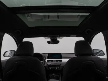 X1 xD25e SportLine Panorama HUD DAB Parkassist