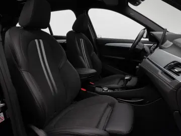 X1 xD25e SportLine Panorama HUD DAB Parkassist