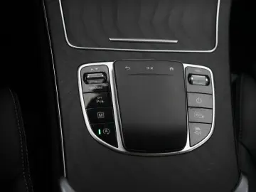 GLC 220 d 4Matic 9G-Tronic Leder/Distronic/Kamer