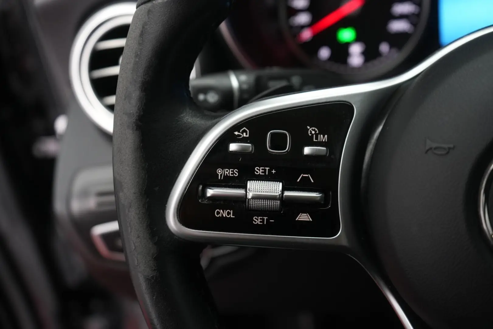 GLC 220 d 4Matic 9G-Tronic Leder/Distronic/Kamer