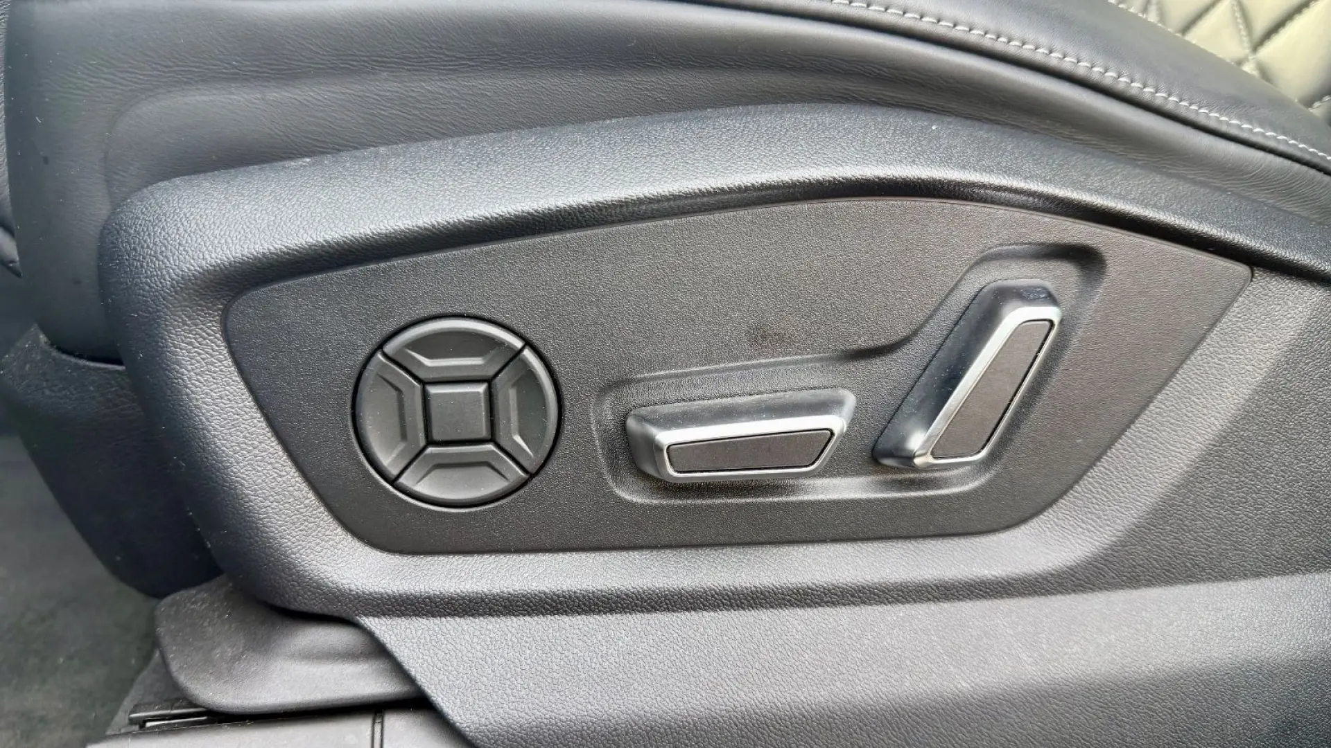 SQ8 TFSi Matrix, 360Kam, Allradlenk, Luft