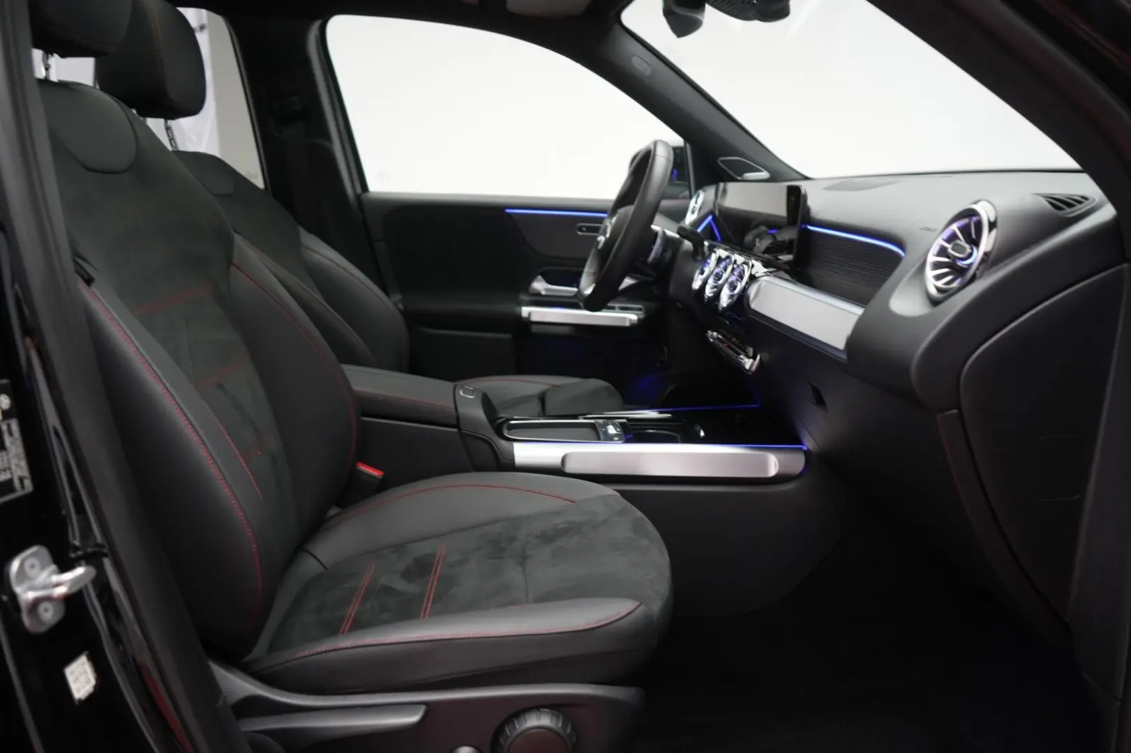 GLB 220 d 4Matic 8G-DCT AMG Navi/Distronic/Kamer