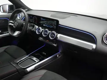 GLB 220 d 4Matic 8G-DCT AMG Navi/Distronic/Kamer